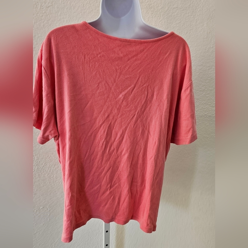 Women's Pink V-Neck Top - Picture 3 of 4